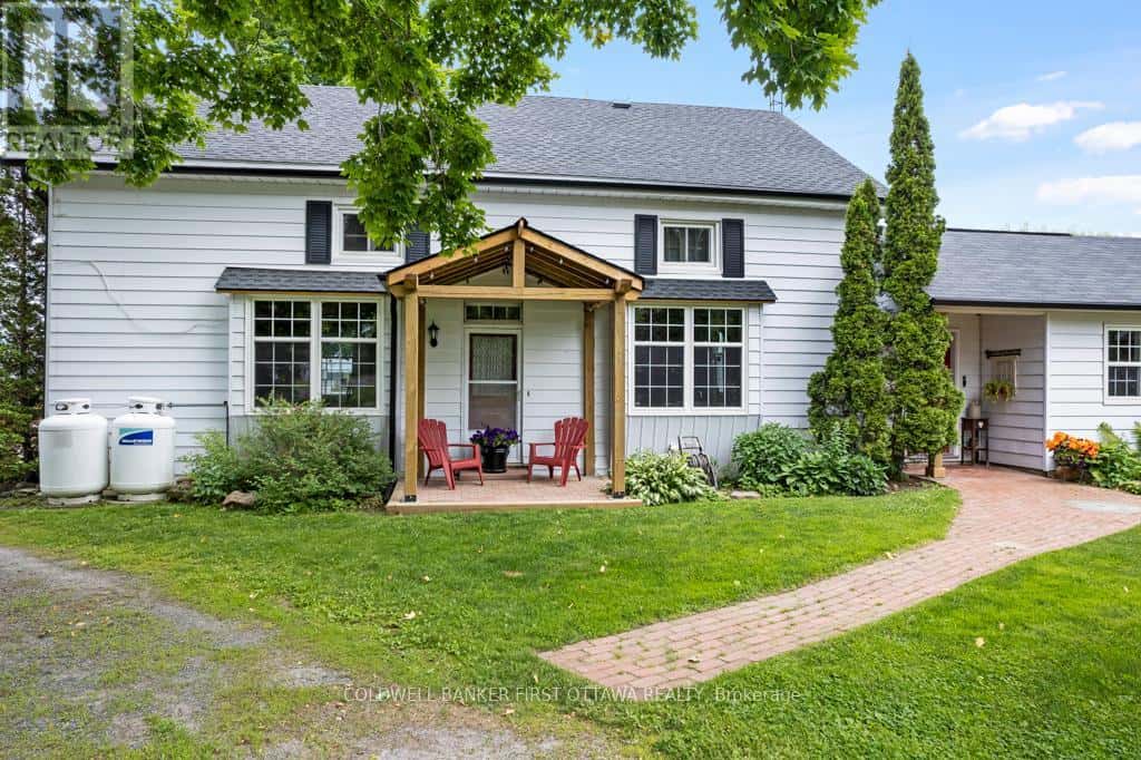 4 STATION ROAD — Rideau Lakes - Photo 3 of 50