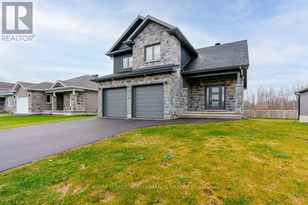 2321 SEBASTIEN ROAD — Cornwall - Photo 2 of 28