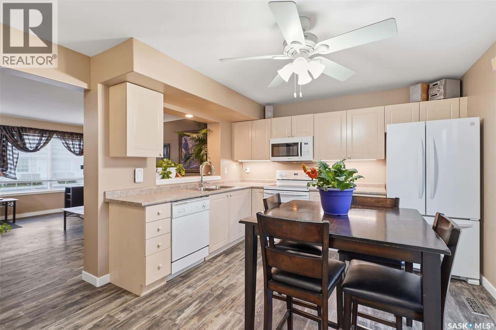 177 815 Kristjanson ROAD — Saskatoon - Photo 5 of 24