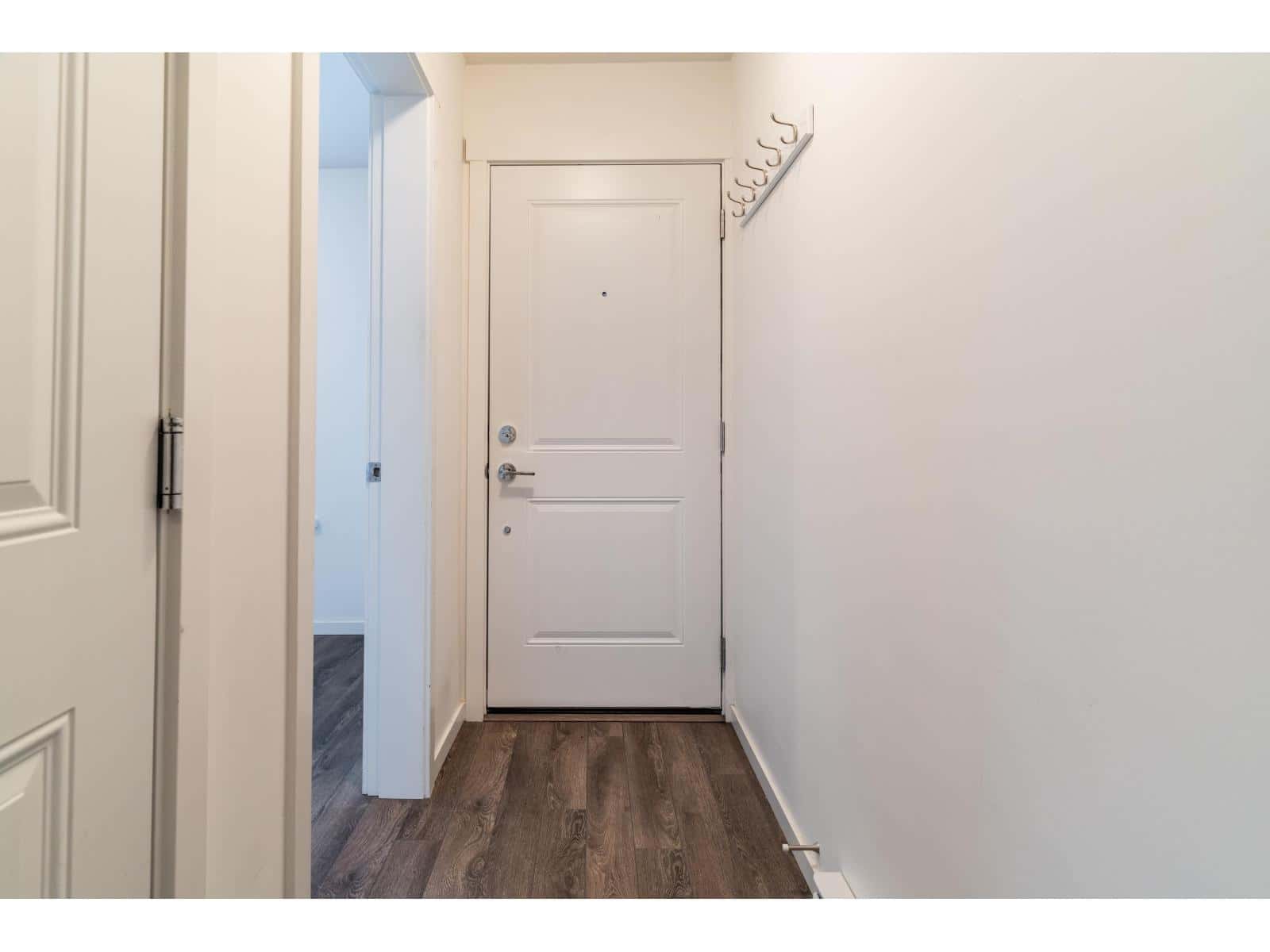 82 16678 25 AVENUE — Surrey - Photo 2 of 20