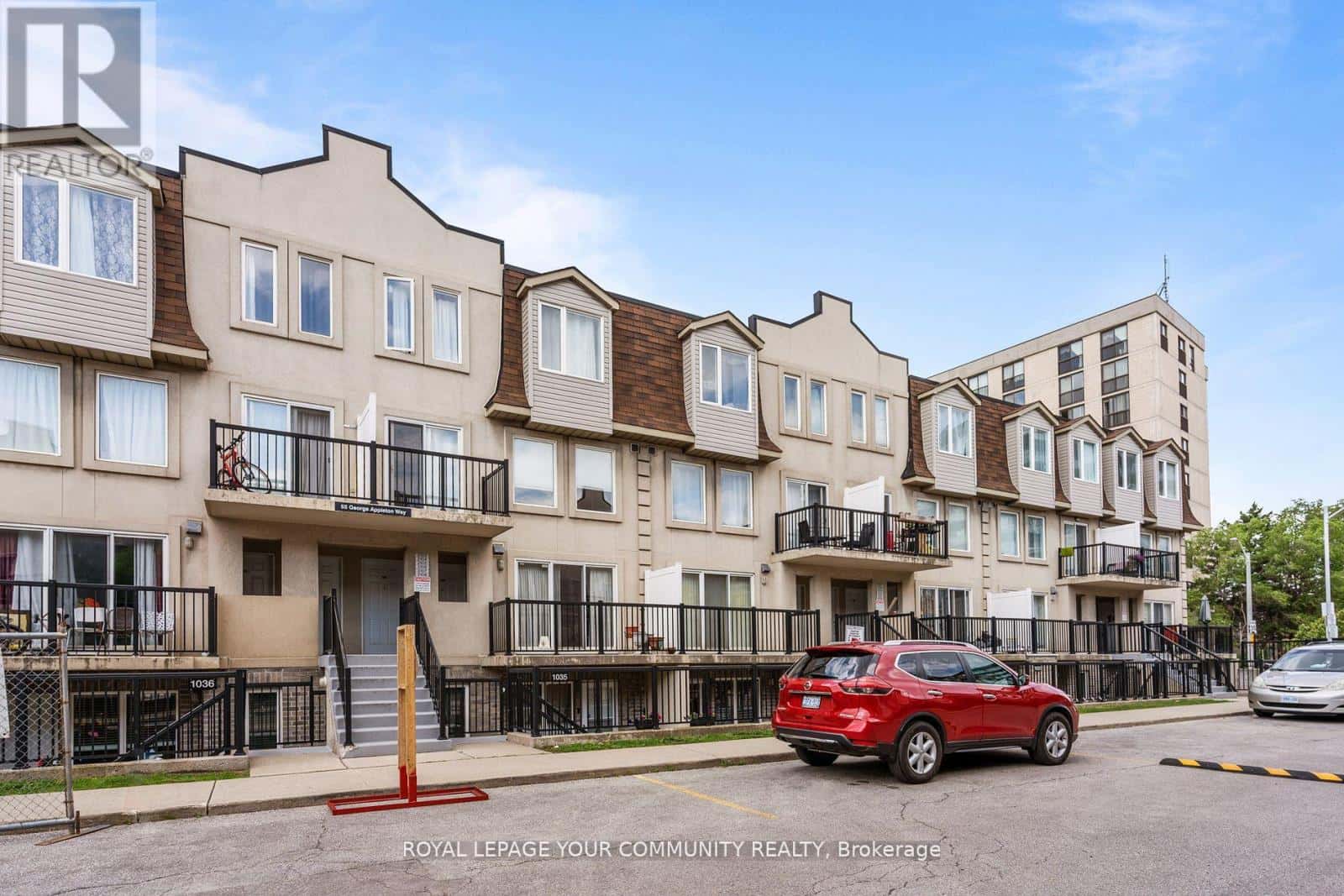 1035 - 55 GEORGE APPLETON WAY — Toronto (Downsview-Roding-CFB) - Photo 2 of 40