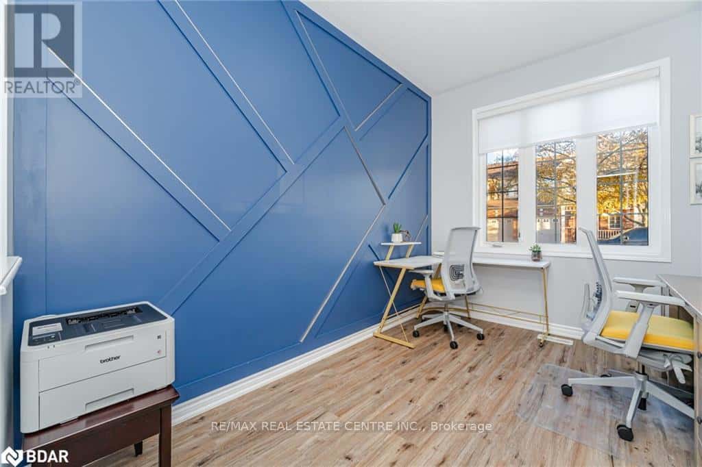 322 CHUCHMACH CLOSE — Milton (WI Willmott) - Photo 5 of 42