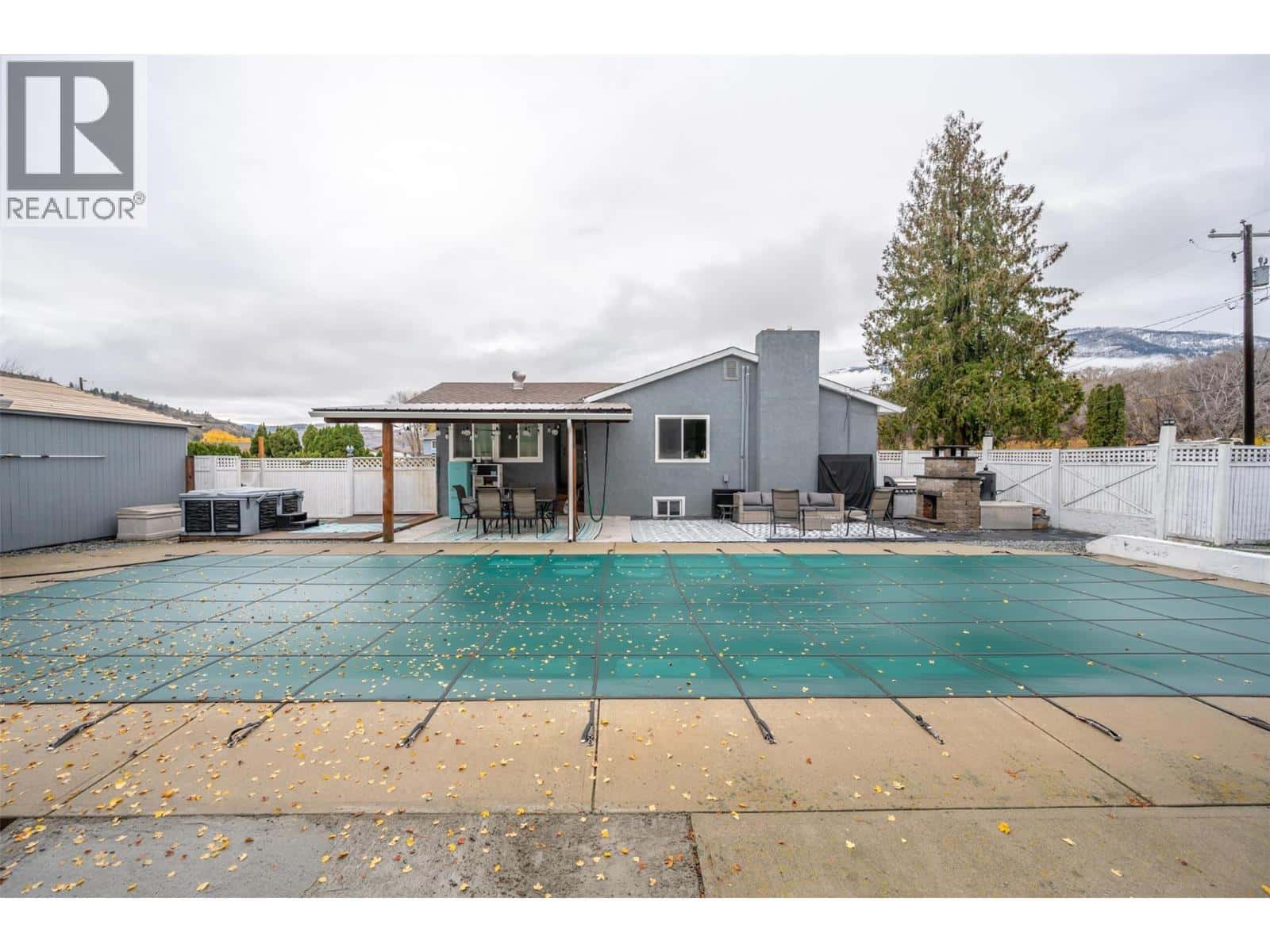 225 CIRCLE Drive — Oliver, British Columbia - Photo 4 of 62