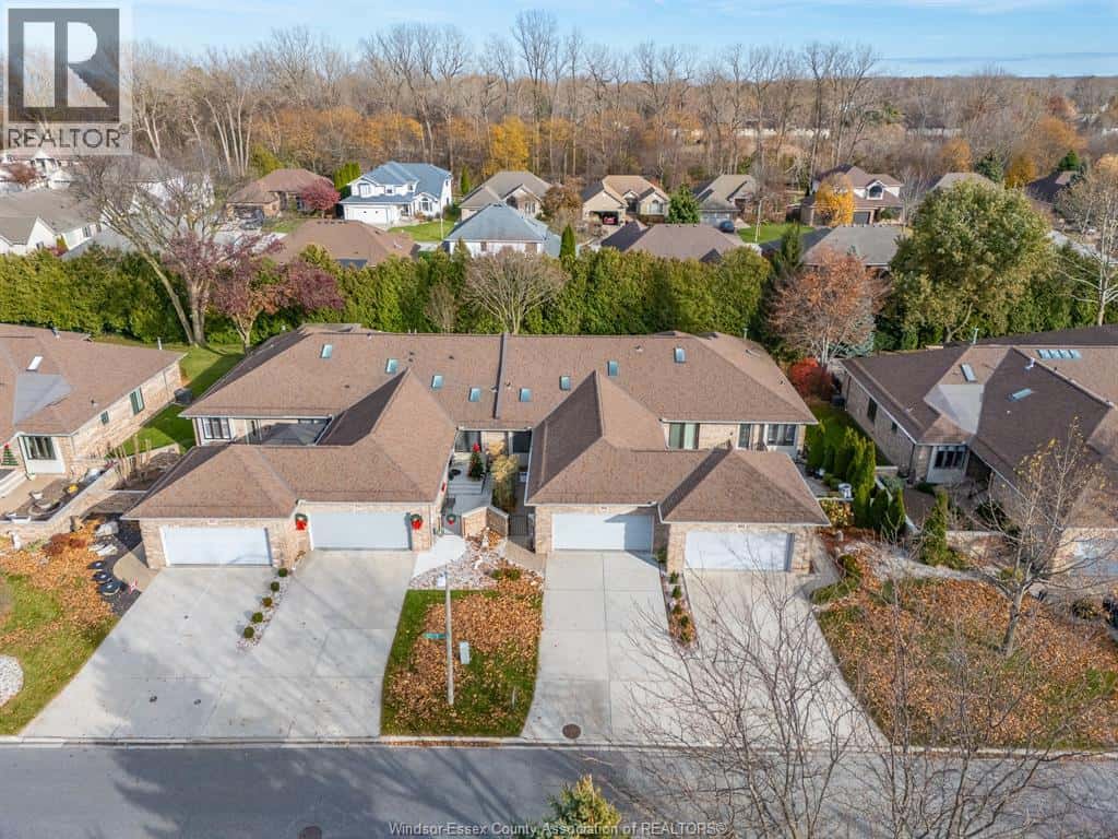 496 Martinique AVENUE — Windsor - Photo 2 of 45