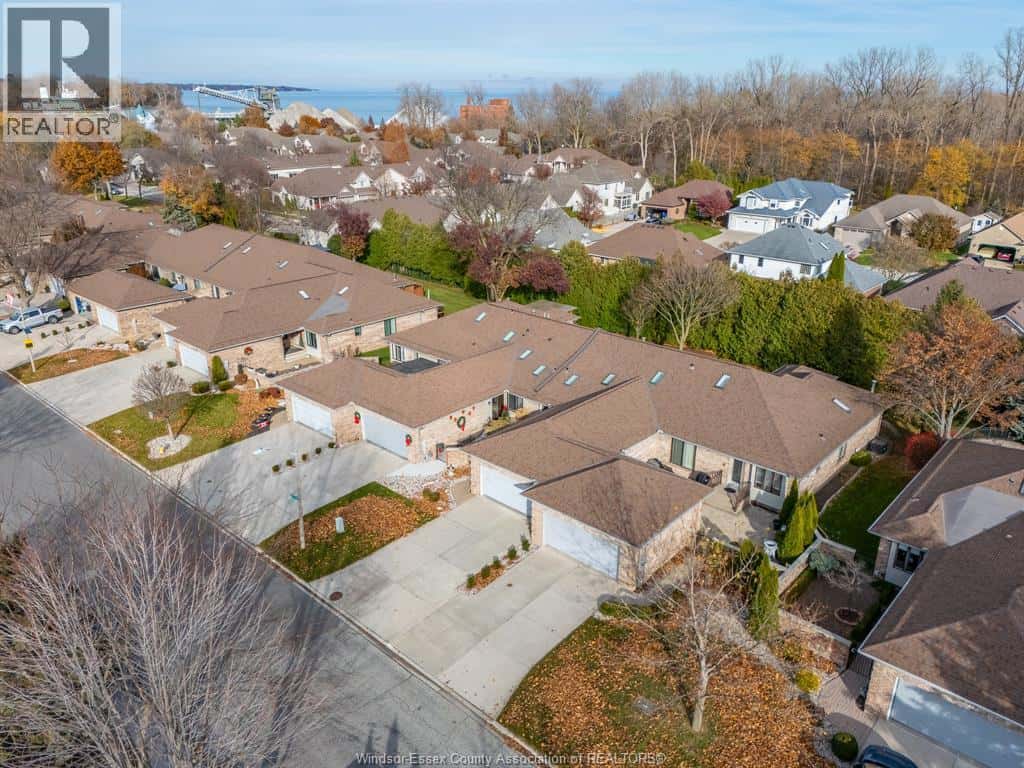 496 Martinique AVENUE — Windsor - Photo 4 of 45