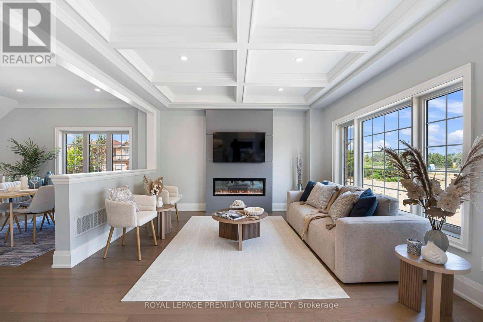 12 JACK KENNY COURT — Caledon (Bolton West) - Photo 4 of 50