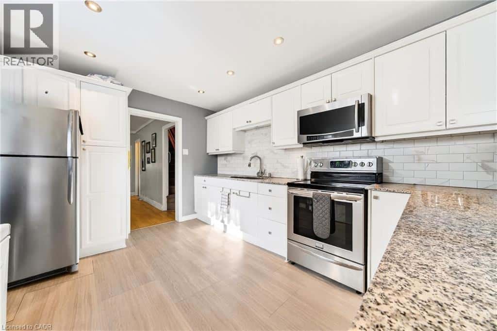 36 CHEEVER Street — Hamilton - Photo 5 of 25