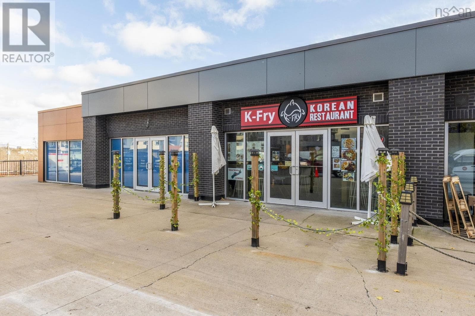 C-11 56 Supreme Court — Halifax - Main photo