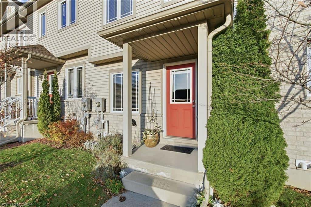 , Kitchener, Ontario — Kitchener, Ontario - Photo 3 of 34