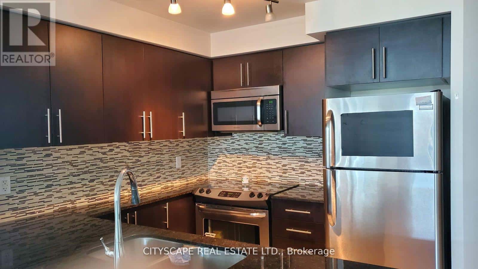 , Toronto (Clanton Park), — Toronto (Clanton Park) - Photo 4 of 27