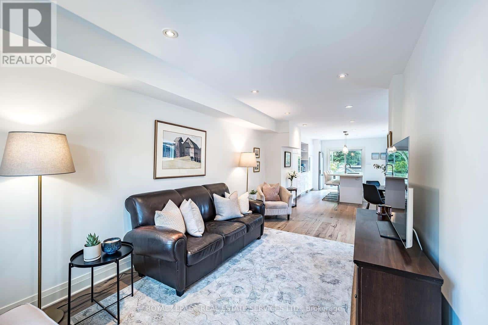 , Toronto (New Toronto), — Toronto (New Toronto) - Photo 4 of 48