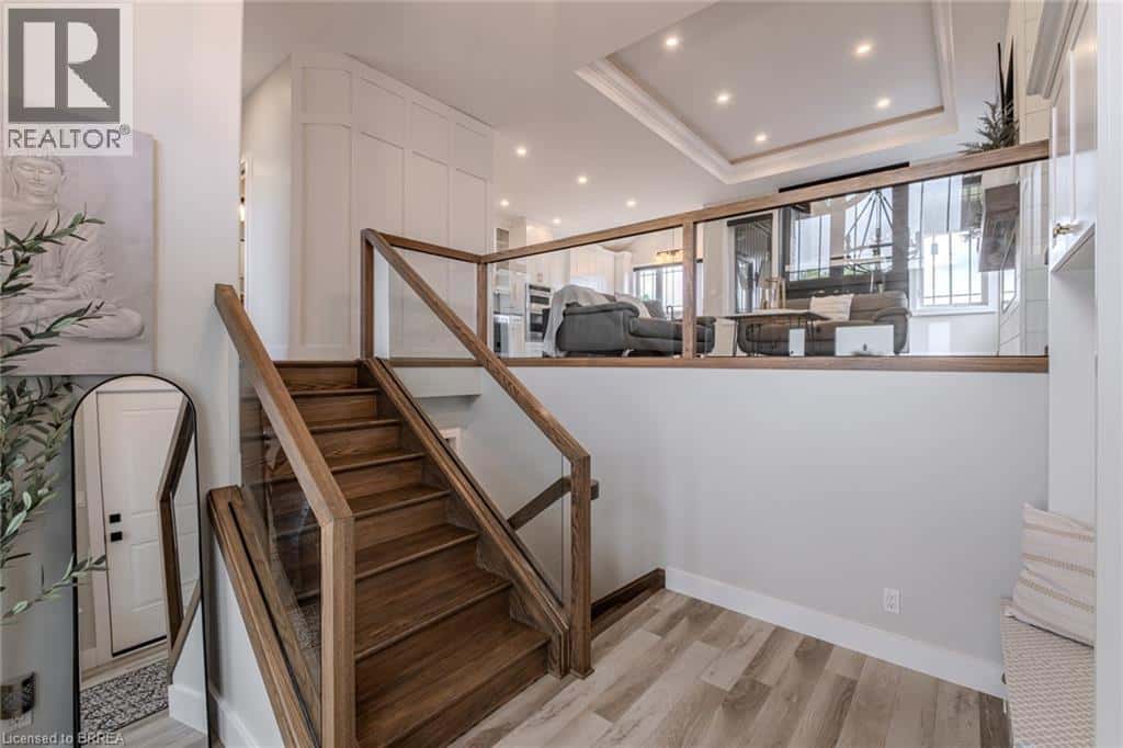 1920 TURKEY POINT Road — Simcoe - Photo 5 of 48