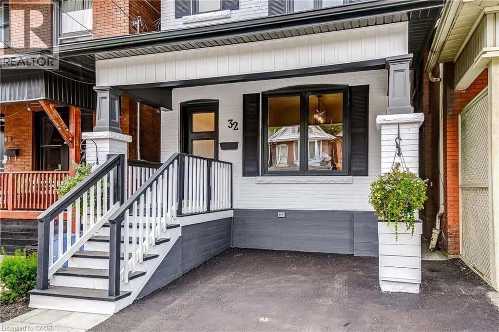 32 CUMBERLAND Avenue — Hamilton - Photo 2 of 49