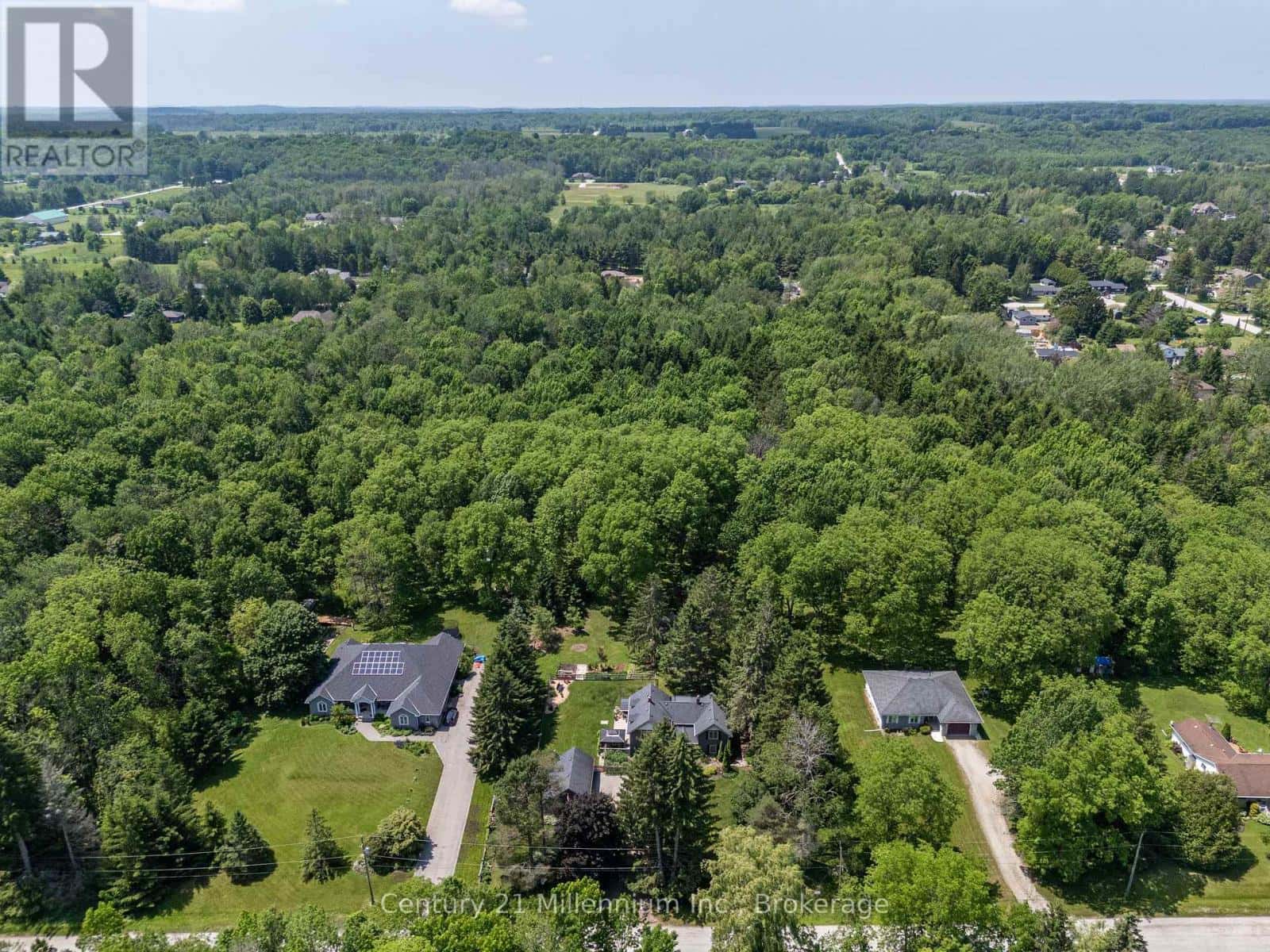 2268 8TH AVENUE W — Georgian Bluffs - Photo 2 of 50