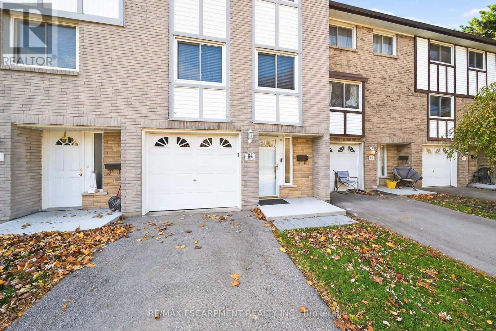 64 - 145 RICE AVENUE — Hamilton (Fessenden) - Photo 2 of 35