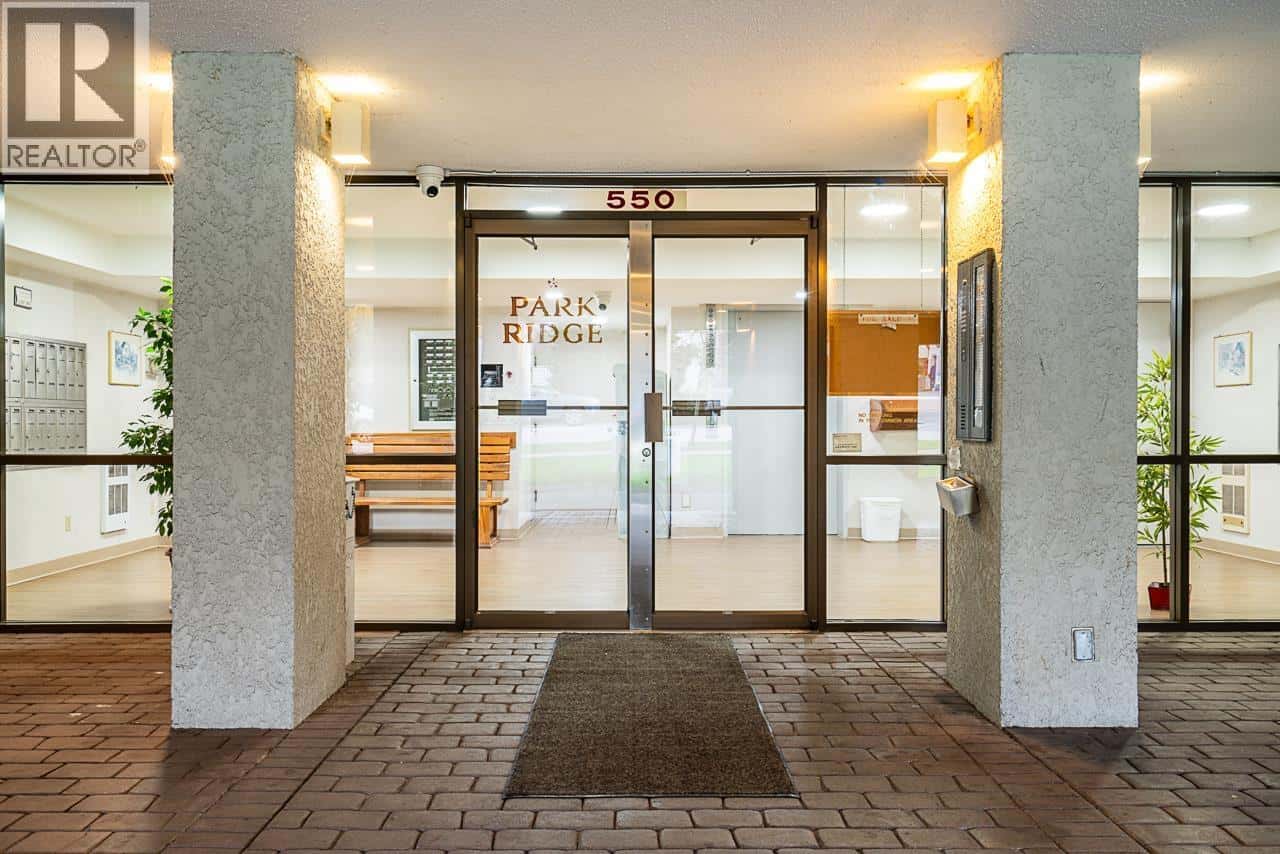 201 550 EIGHTH STREET — New Westminster - Photo 3 of 26