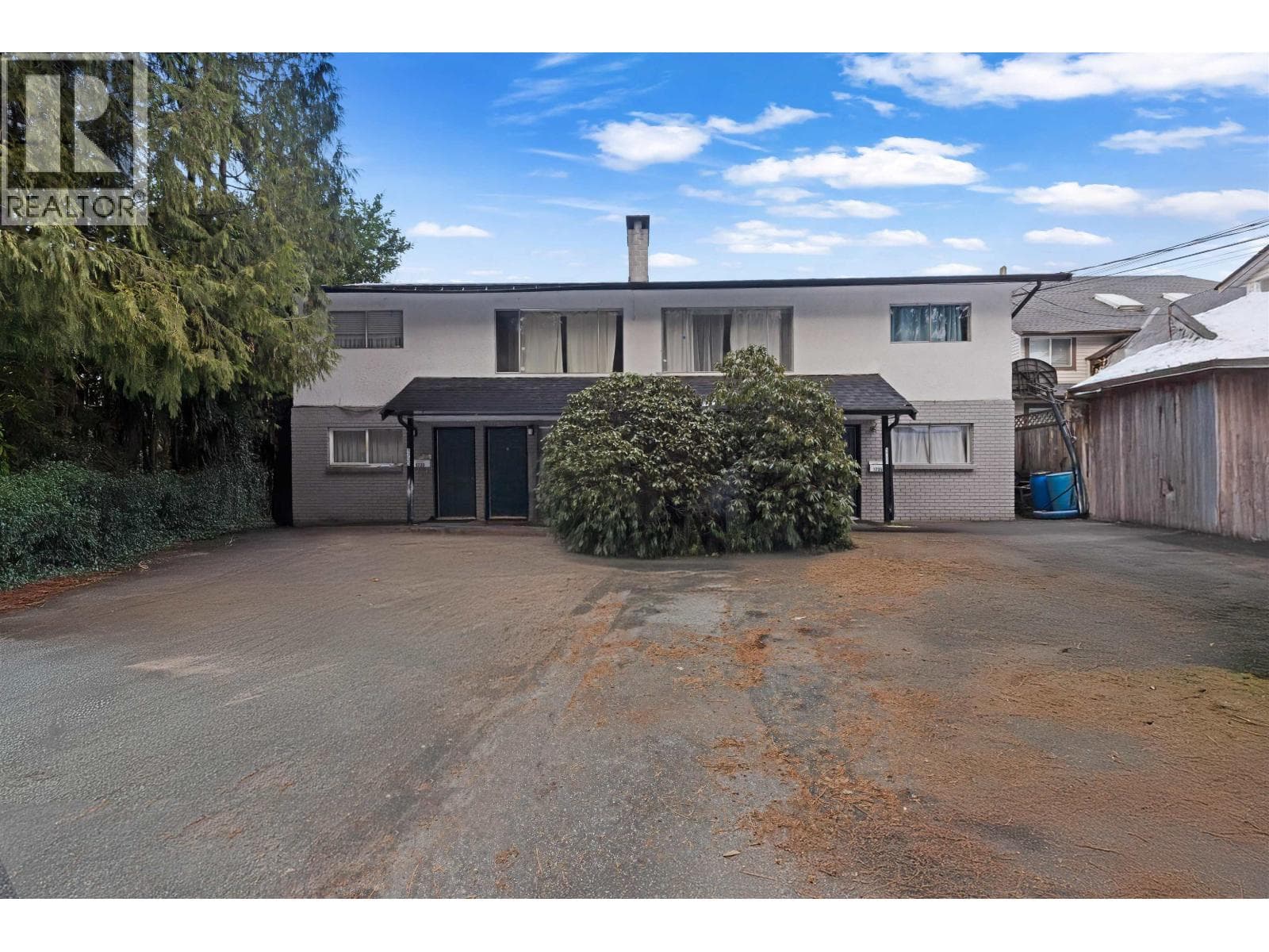 1733 HIE AVENUE — Coquitlam, British Columbia - Main photo