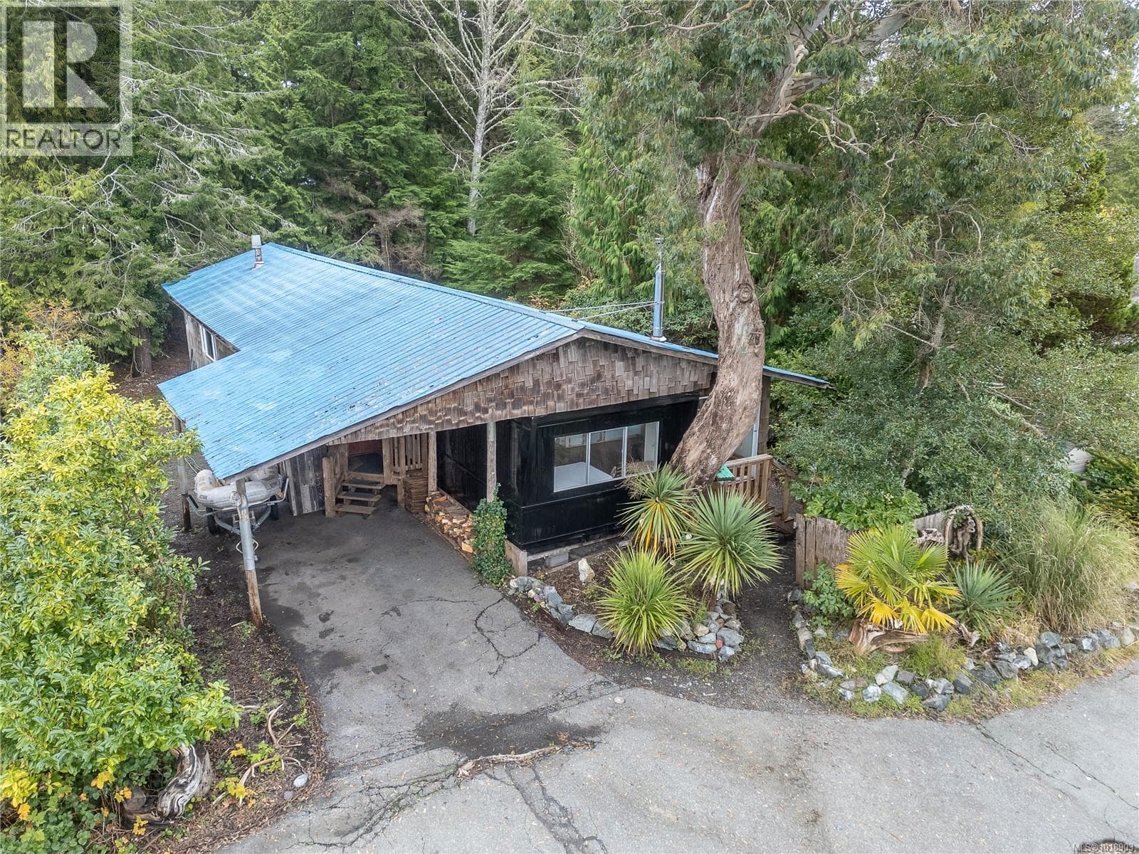 440 Orca Cres — Ucluelet - Main photo