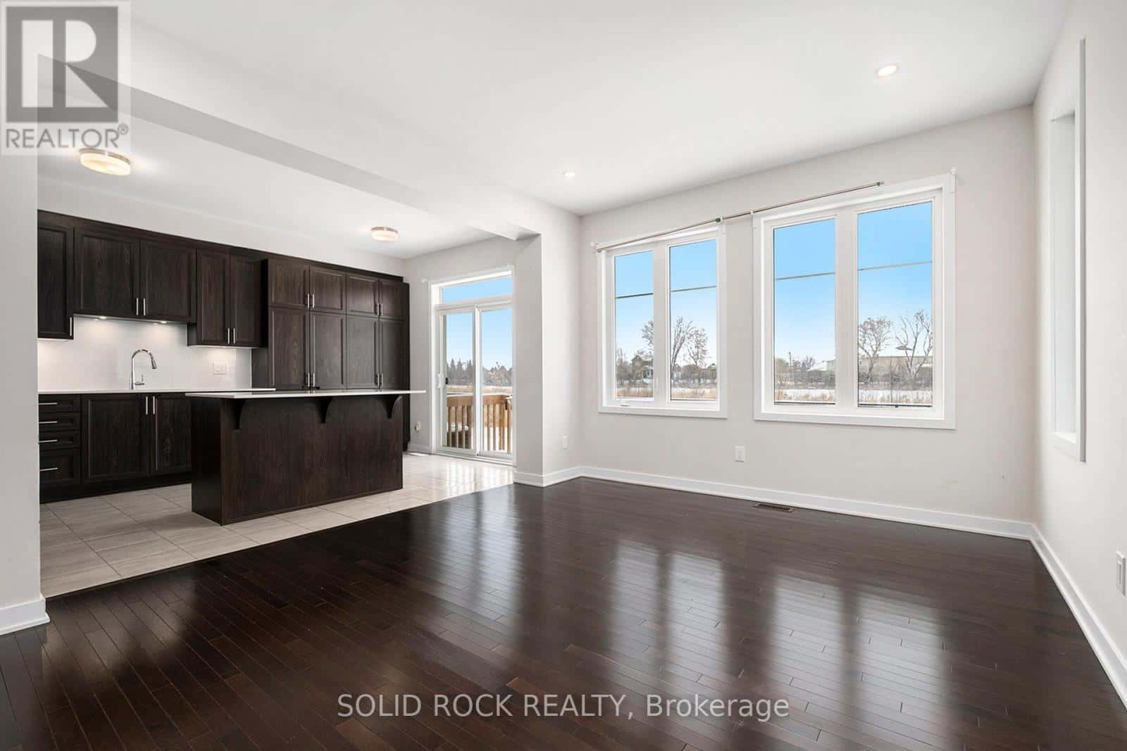 2010 POSTILION STREET — Ottawa - Photo 5 of 16