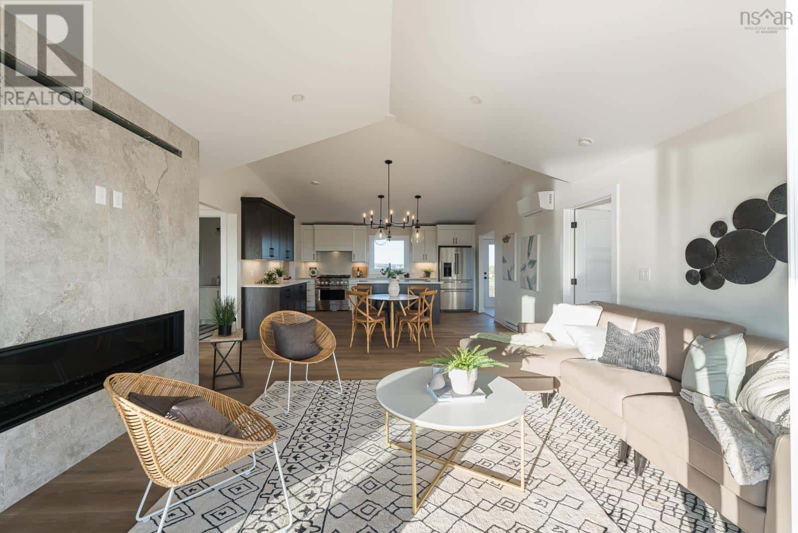 24 Indian Point Road — Prospect Village - Photo 4 of 42