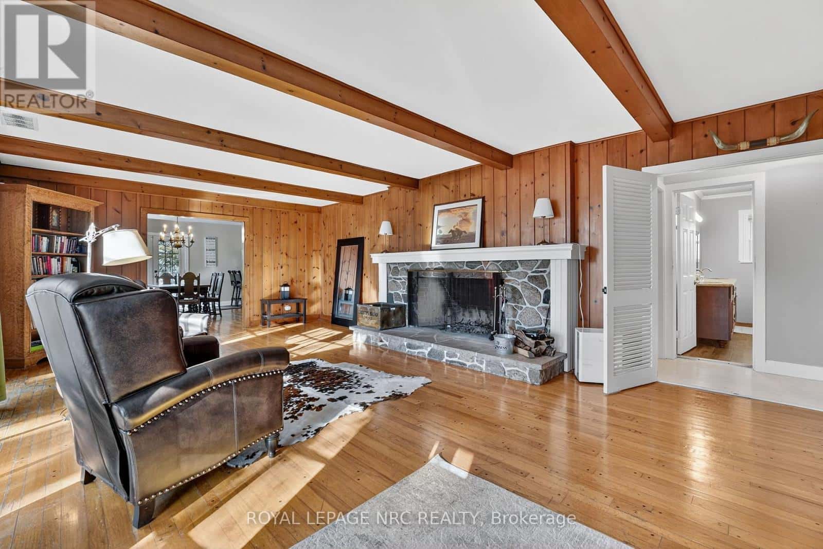 3208 YOUNG AVENUE — Fort Erie (Ridgeway) - Photo 4 of 32