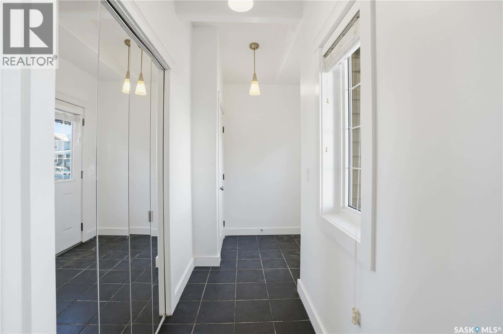 1455 Willowgrove COURT — Saskatoon - Photo 5 of 49