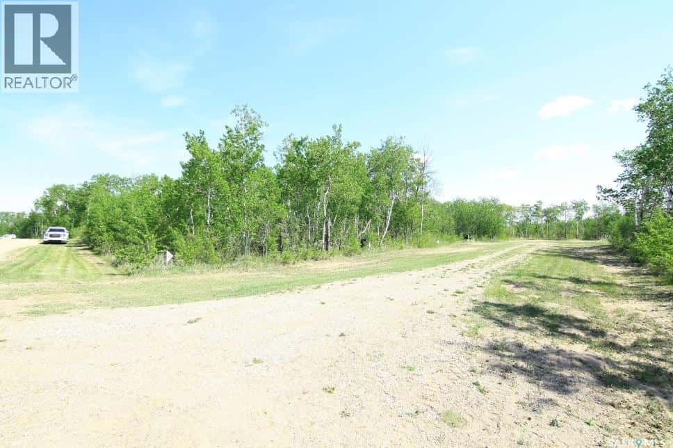 212 Lakeside CRESCENT — Good Spirit Lake, Saskatchewan - Photo 4 of 7