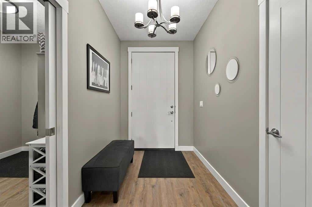 4714 Sakwatamau Drive — Whitecourt, Alberta - Photo 2 of 48