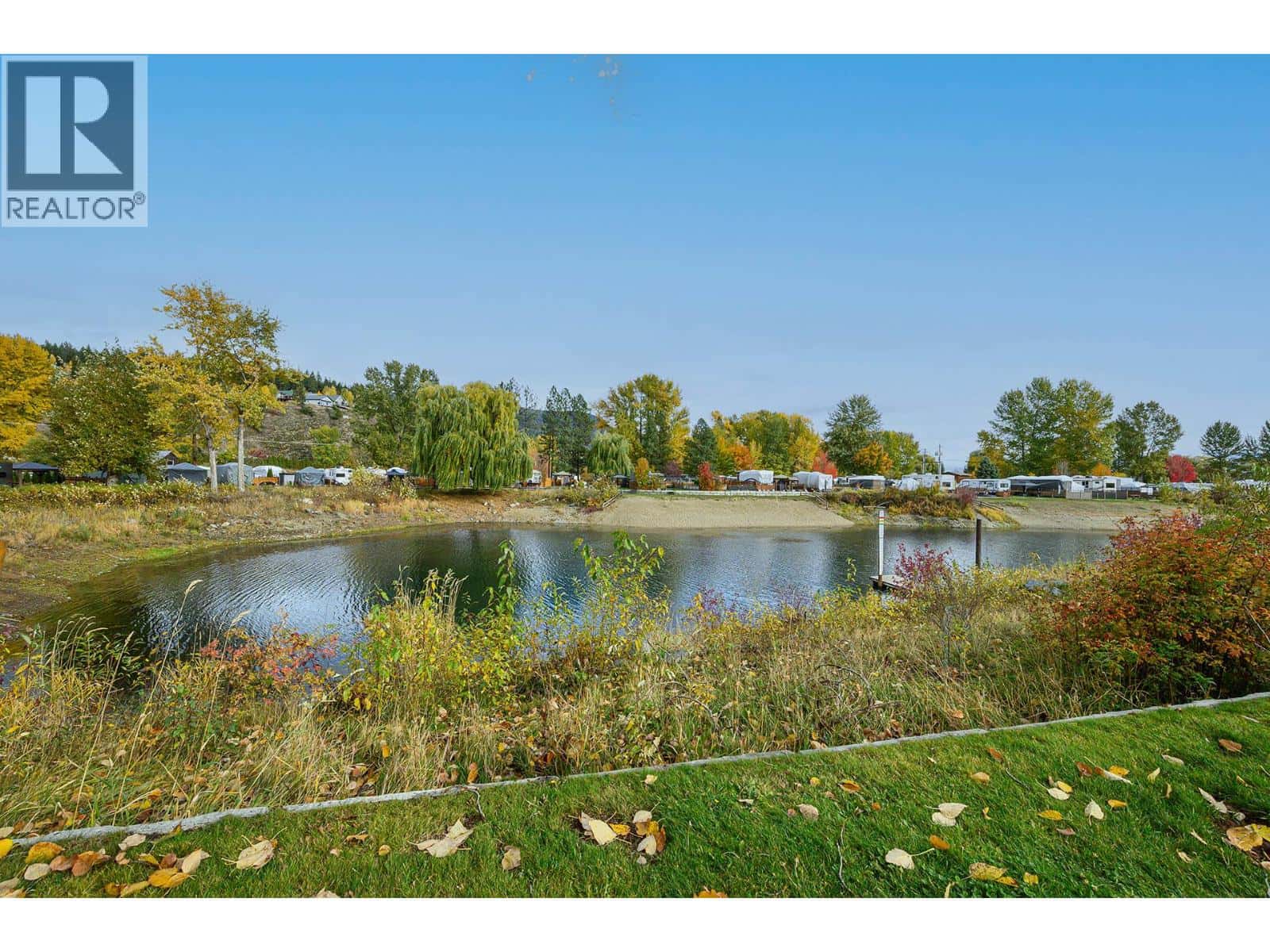 2 Clubhouse Lane — Lee Creek, British Columbia - Photo 4 of 38