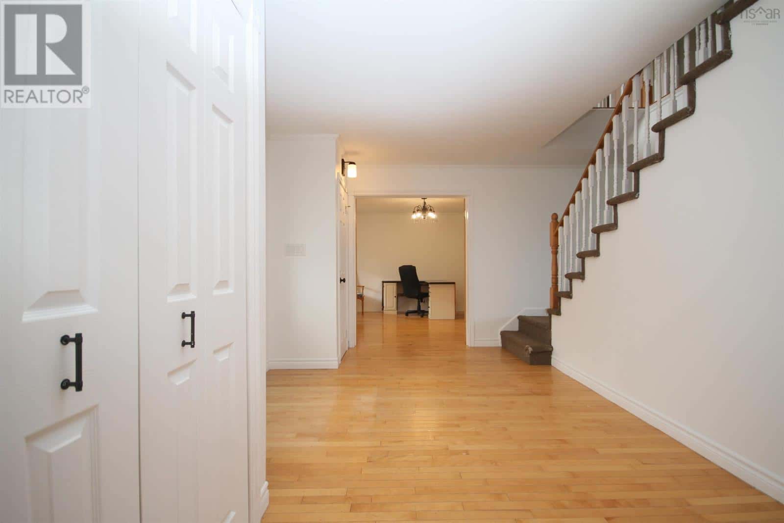 32 Bay Street — French Cove, Nova Scotia - Photo 3 of 47