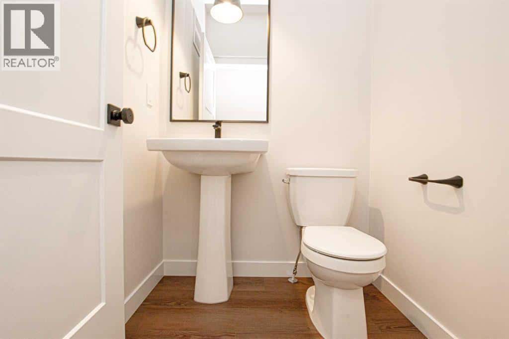 10645 133 Avenue — Grande Prairie, Alberta - Photo 5 of 46