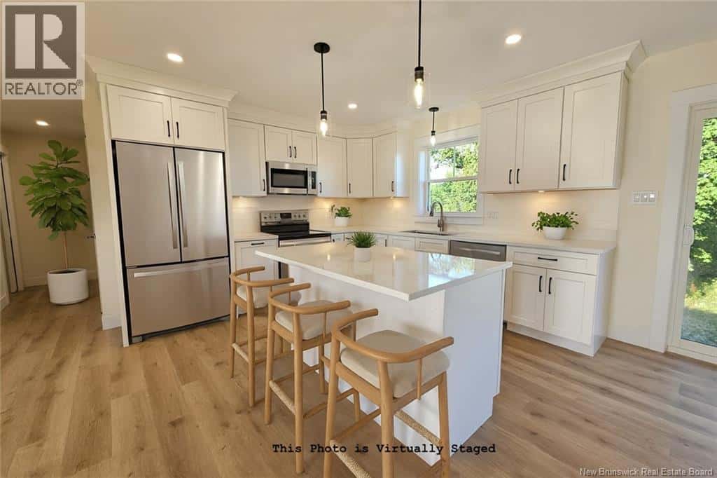 19 Robison Crescent — Harvey Station, New Brunswick - Photo 4 of 30