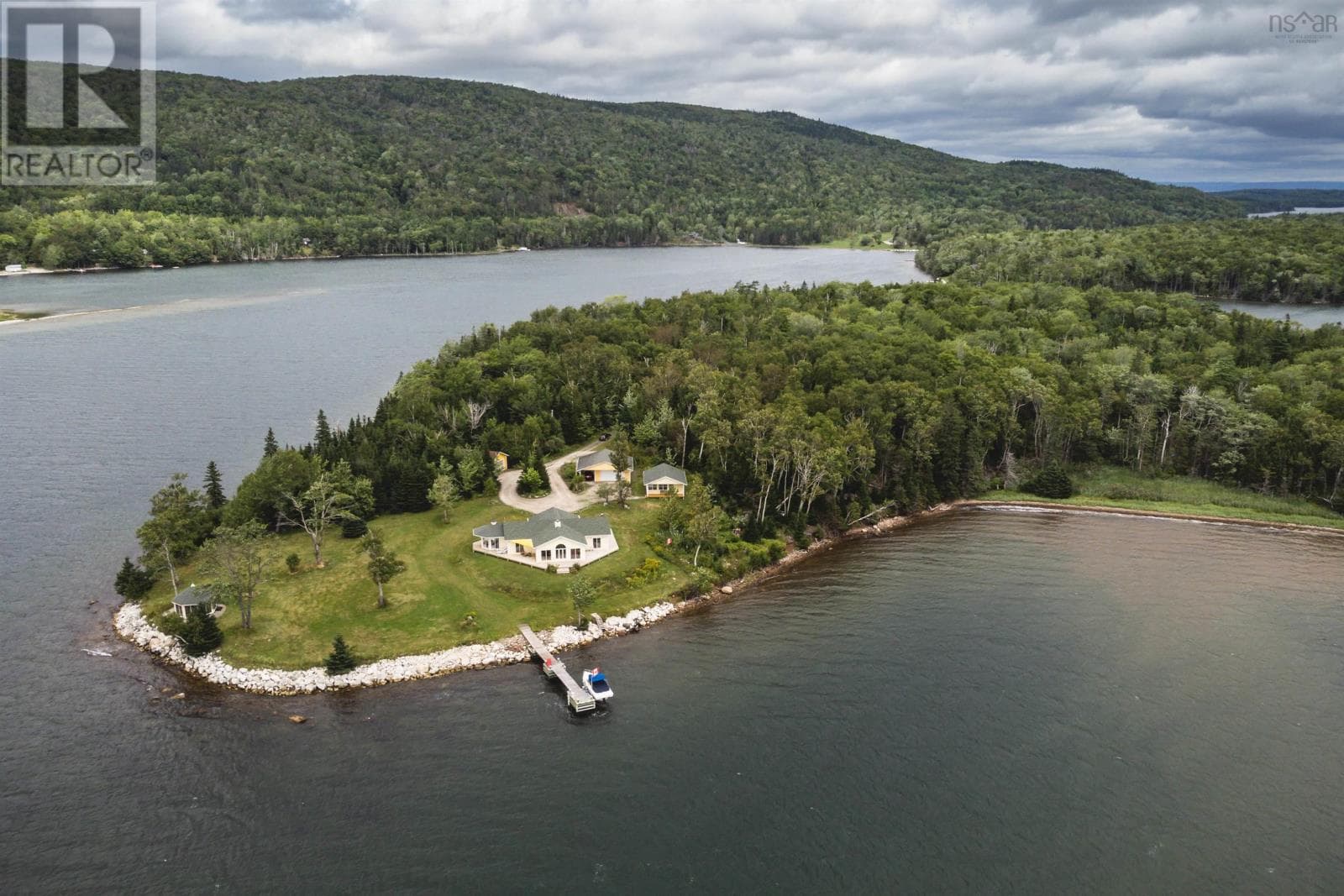 364 (6012) MacInnis Point Road — Marble Mountain, Nova Scotia - Main photo