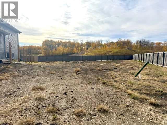 12053 77 Avenue — Grande Prairie, Alberta - Main photo