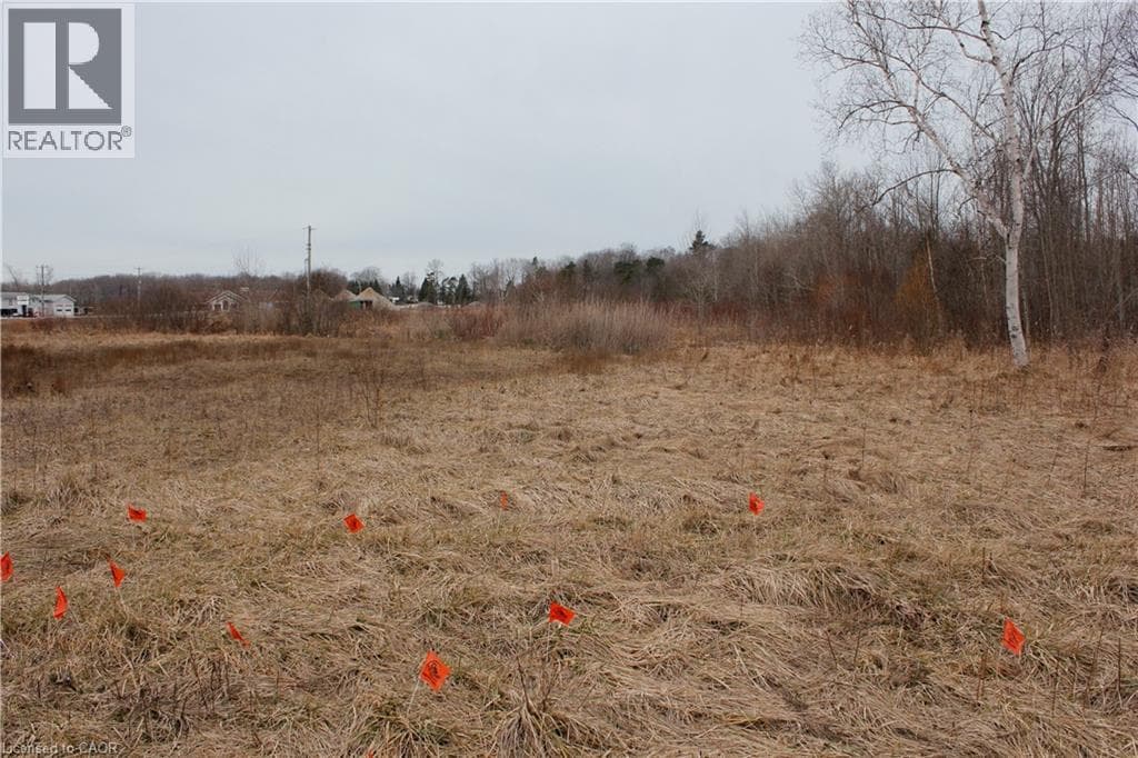 701 MAIN ST Street E — Sauble Beach, Ontario - Main photo