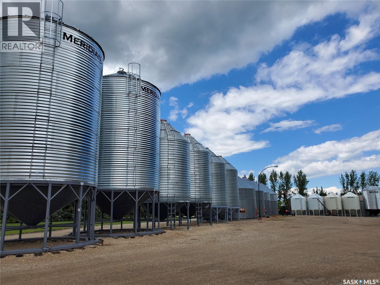 Grayson 9 Quarter Farm — Grayson Rm No. 184, Saskatchewan - Main photo