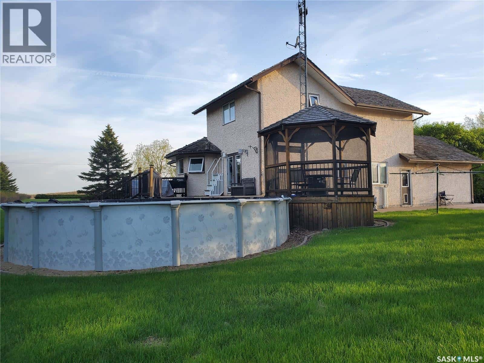Grayson 9 Quarter Farm — Grayson Rm No. 184, Saskatchewan - Photo 4 of 50