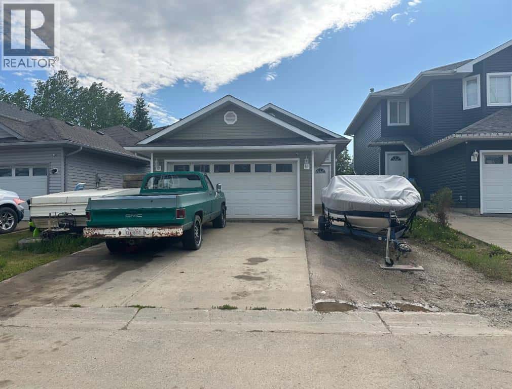 159 J.W. Mann Drive — Fort McMurray, Alberta - Photo 2 of 33