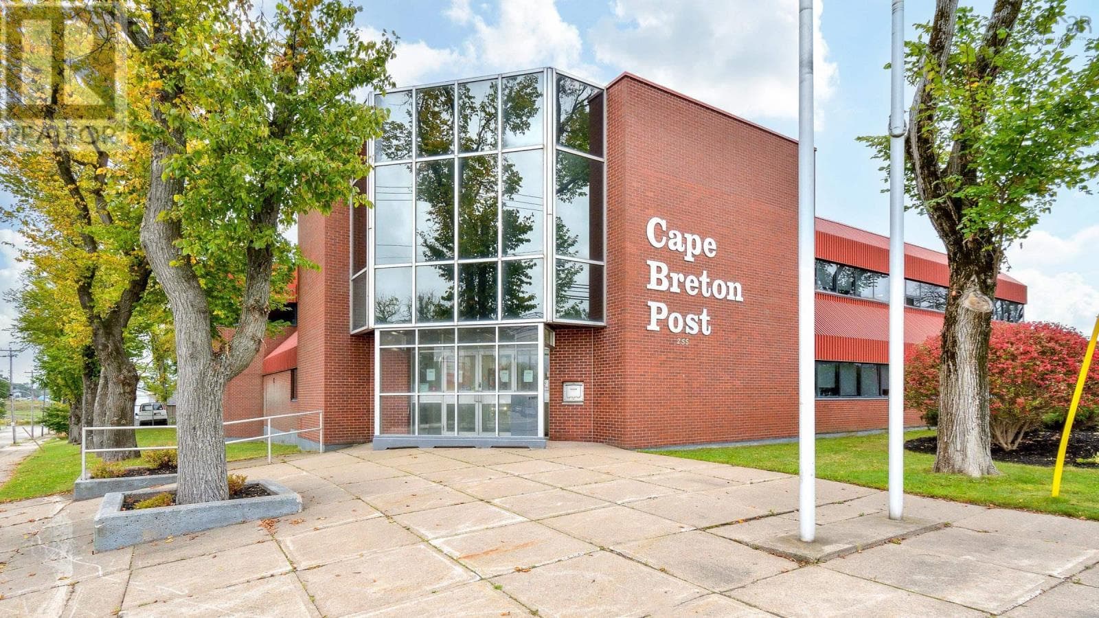 255 George Street — Sydney, Nova Scotia - Main photo