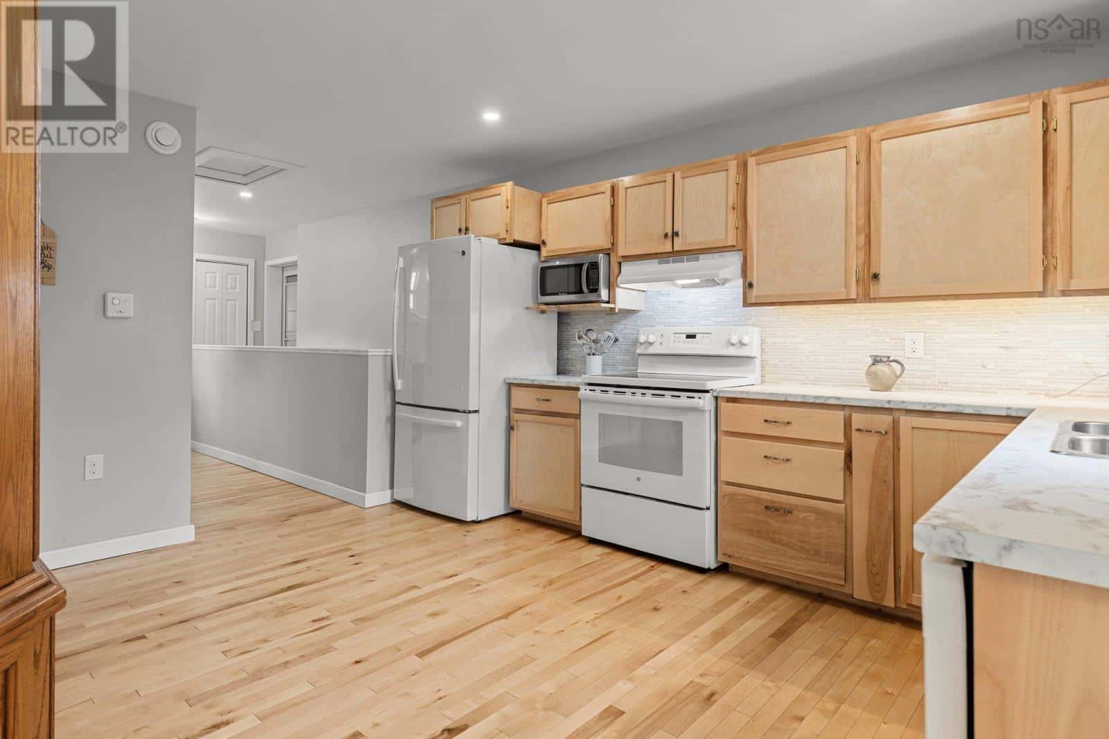 327 East Torbrook Road — Torbrook, Nova Scotia - Photo 5 of 43