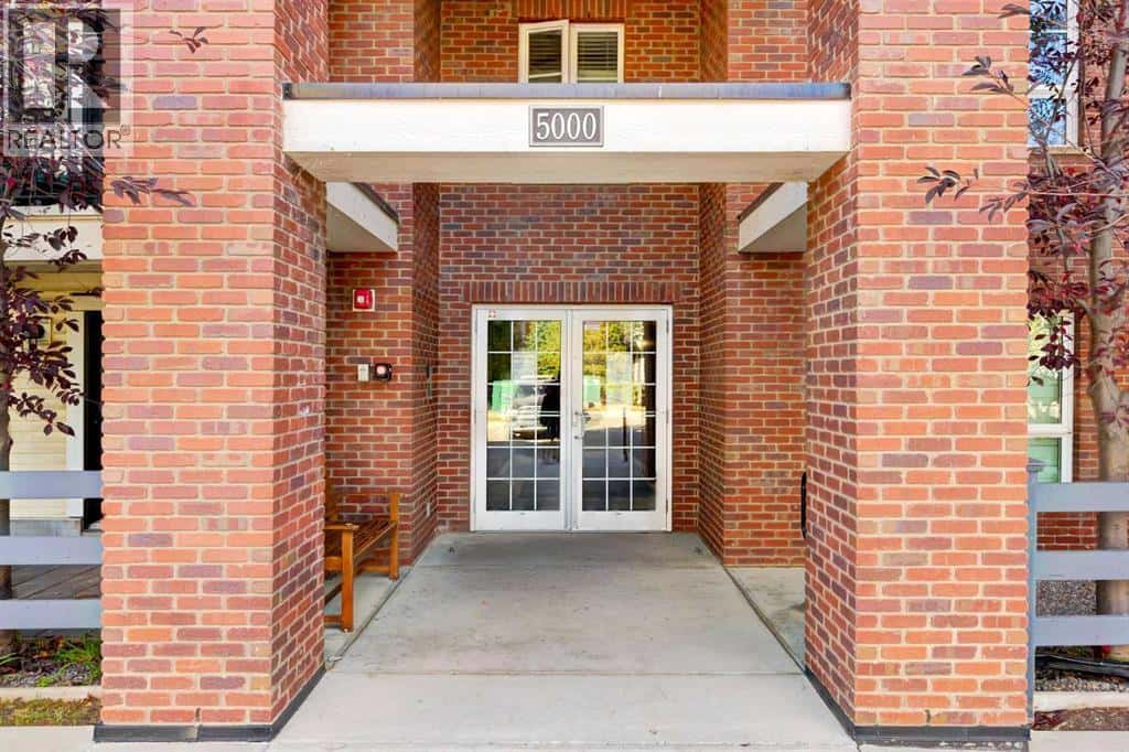 5308, 279 Copperpond Common SE — Calgary, Alberta - Photo 3 of 33