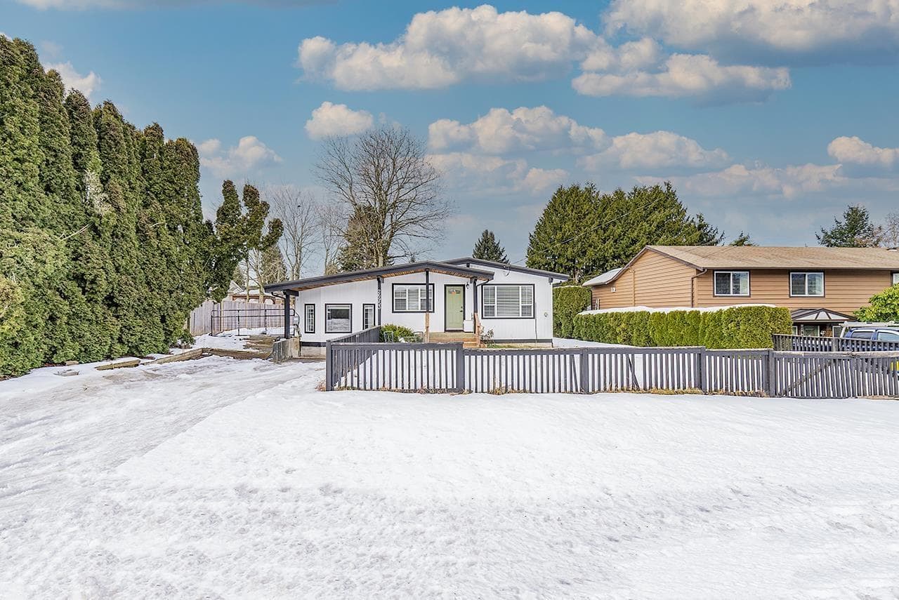 26953 28A AVENUE — Langley, British Columbia - Main photo