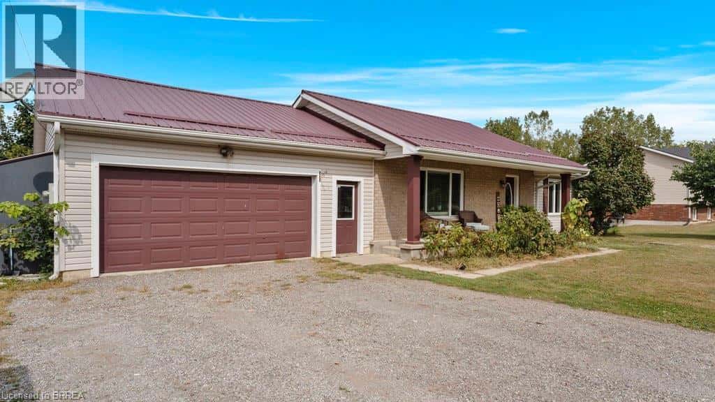 527 CONC 3 TOWNSEND Road — Wilsonville, Ontario - Photo 4 of 50