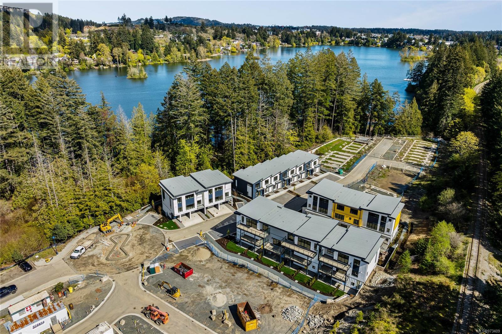 2821, Caster, Langford, British Columbia, V9B0B2