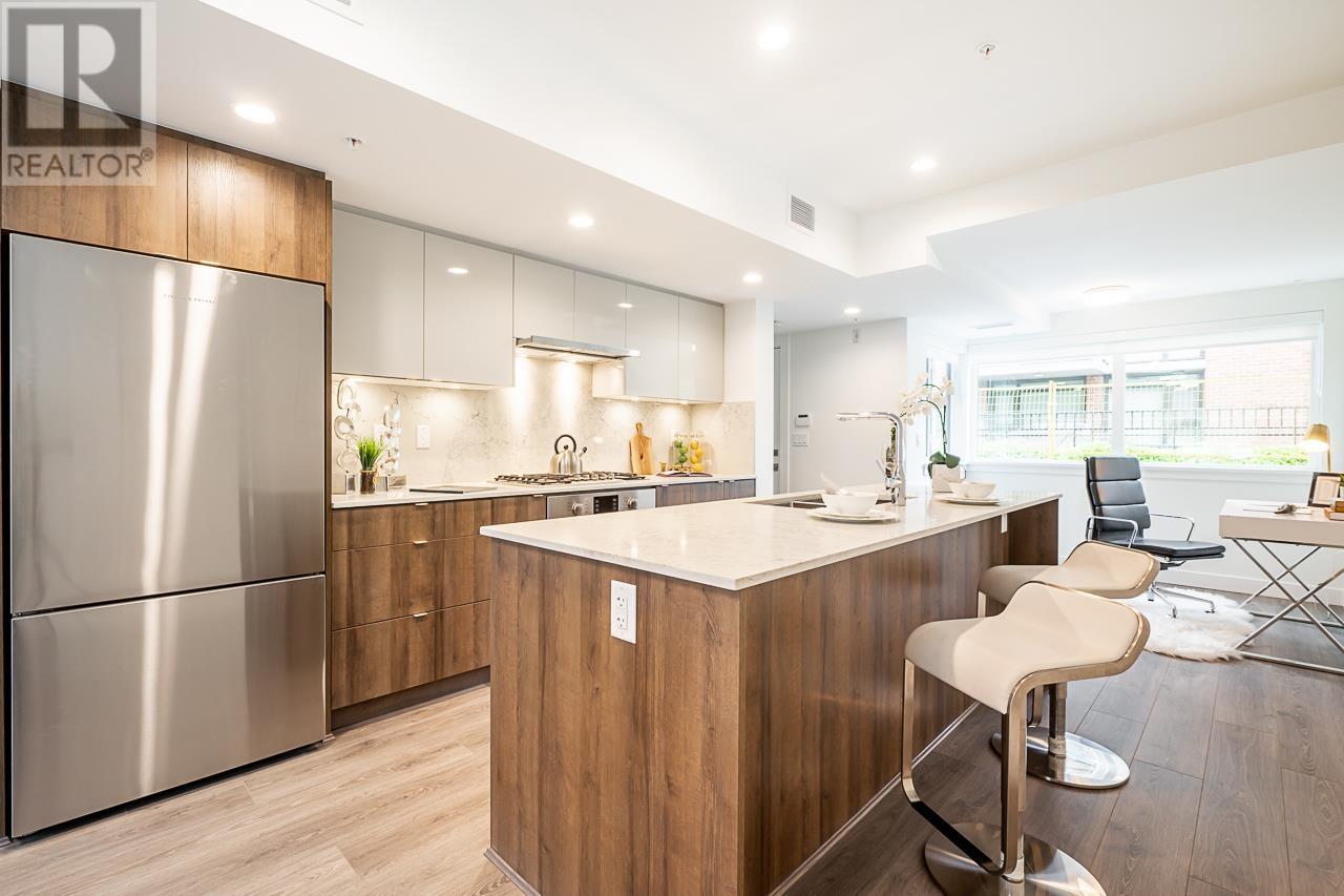 8428, PARK, #5, Richmond, British Columbia, V6Y0K1