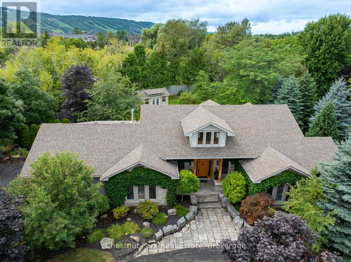2, EVERGREEN, Collingwood, Ontario, L9Y5A8