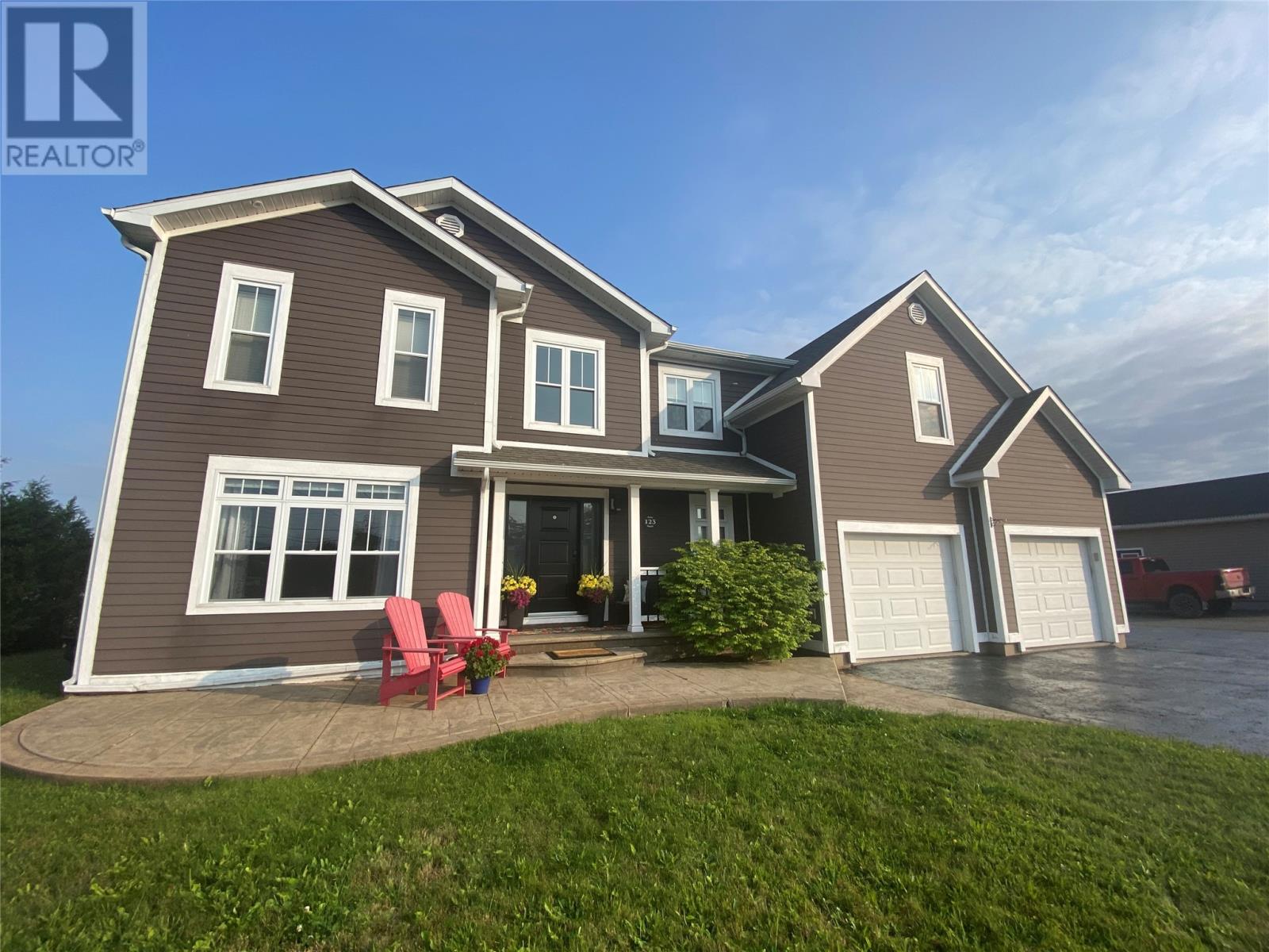 123, Main, Bishop's Falls, Newfoundland & Labrador, A0H1C0