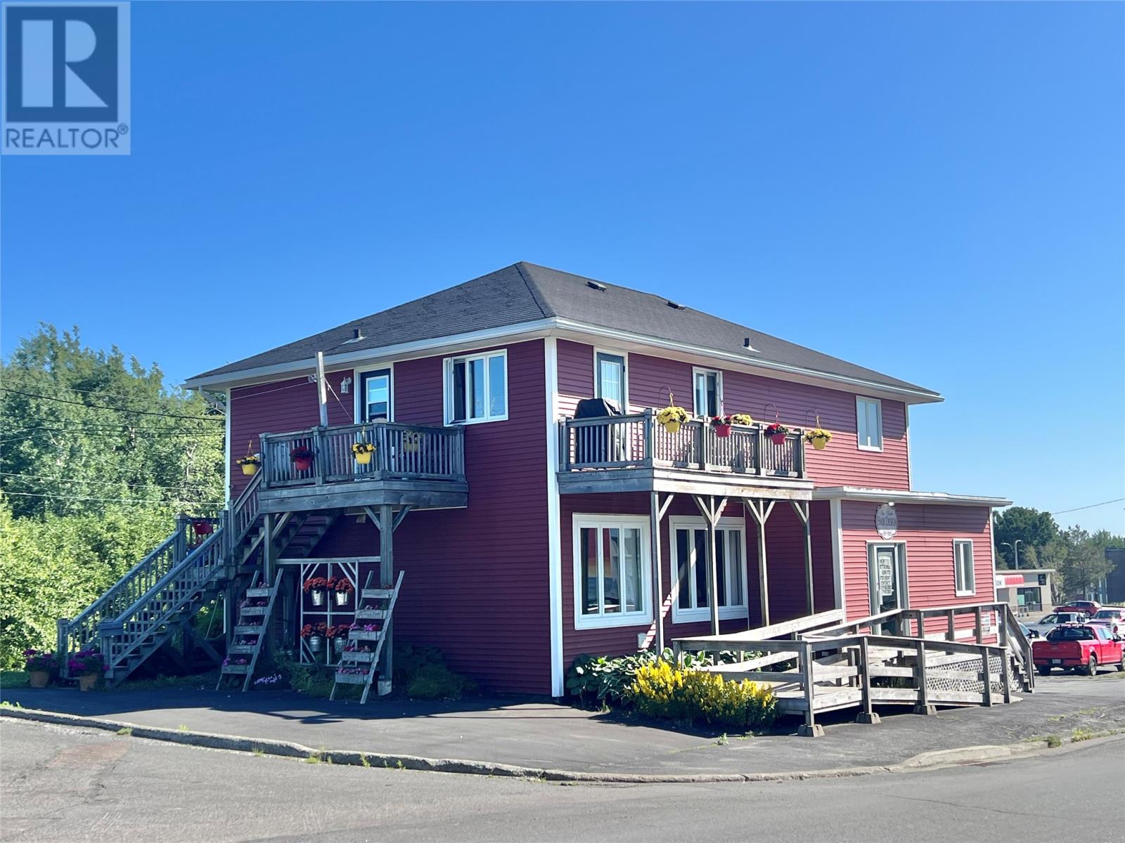 107, Lincoln, Grand Falls-Windsor, Newfoundland & Labrador, A2A1P3