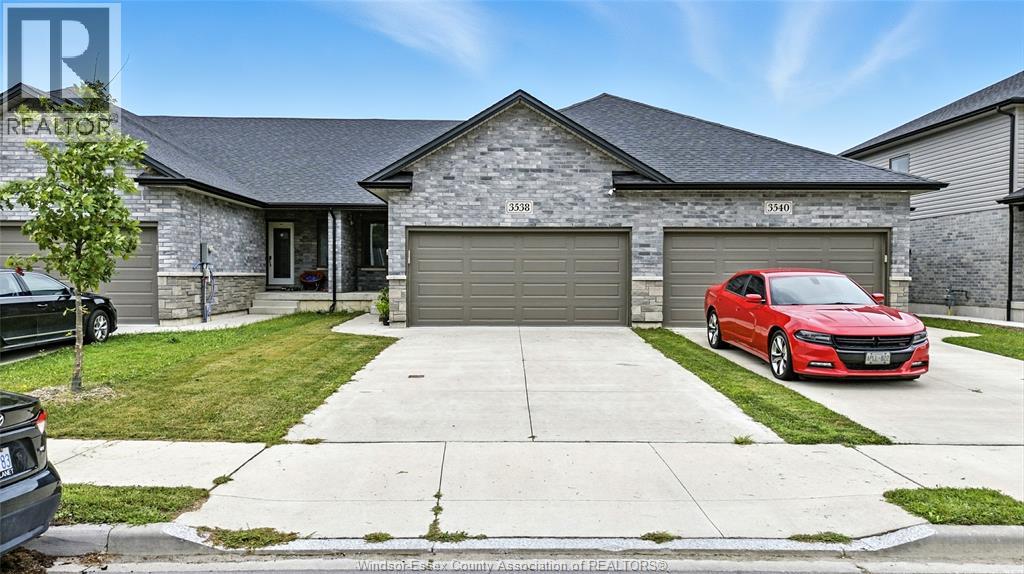 3538, HALLEE, Windsor, Ontario, N8W0B2