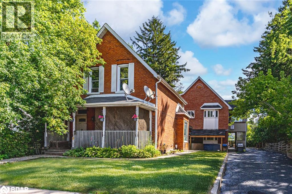 81, INNISFIL, Barrie, Ontario, L4N3E3